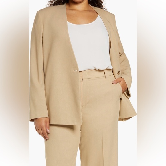 Vince Plus Size Tan Blazer - Picture 3 of 9